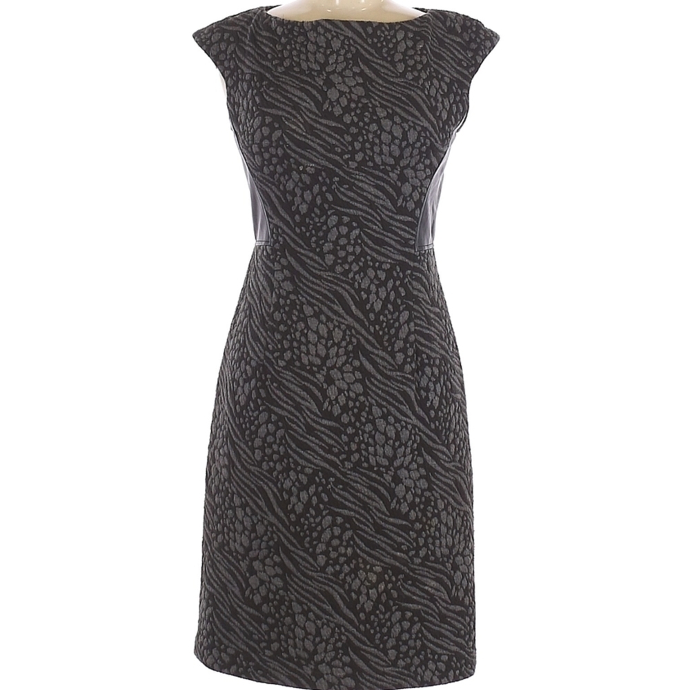 Maggy London Casual Dress